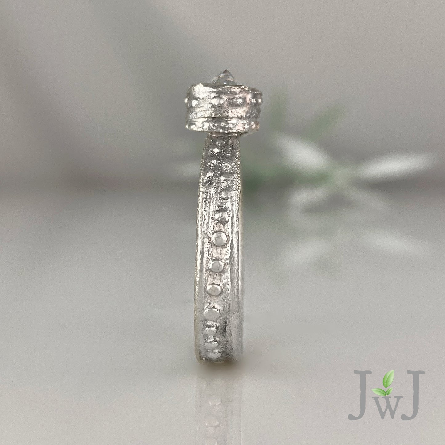 Aine Ancient Sands Engagement Ring Recycled Gold Recycled Diamonds Eco Jewellery