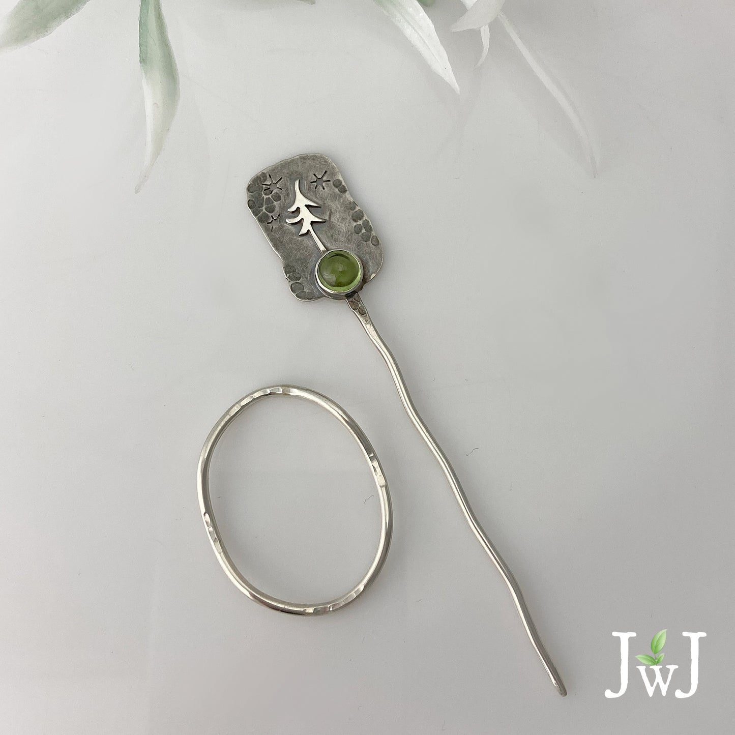 Peridot Tree Shawl Pin