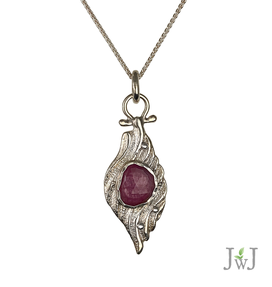 Pink Sapphire Ripple Necklace