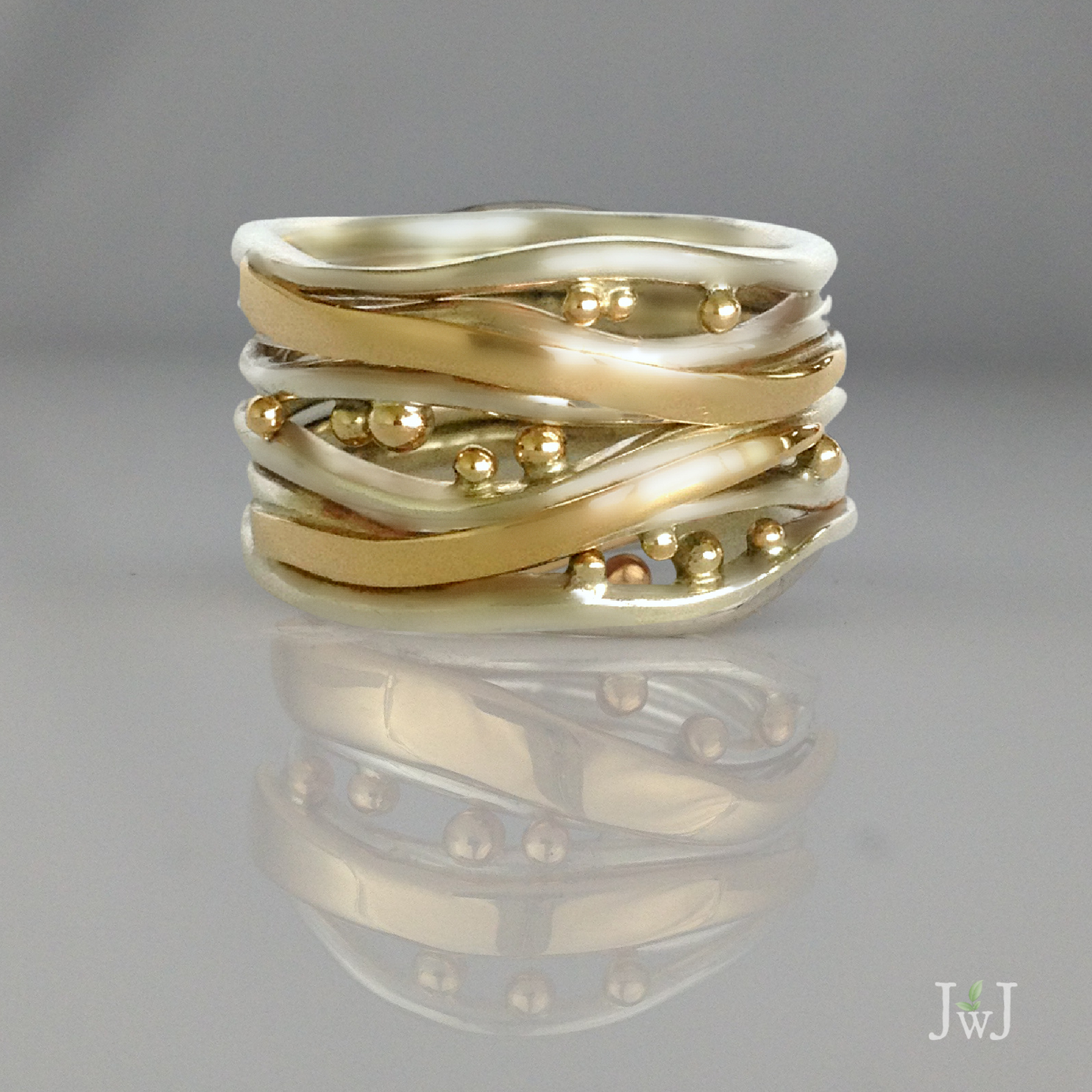 Bubbles & Wake Ring - Wide without gemstones