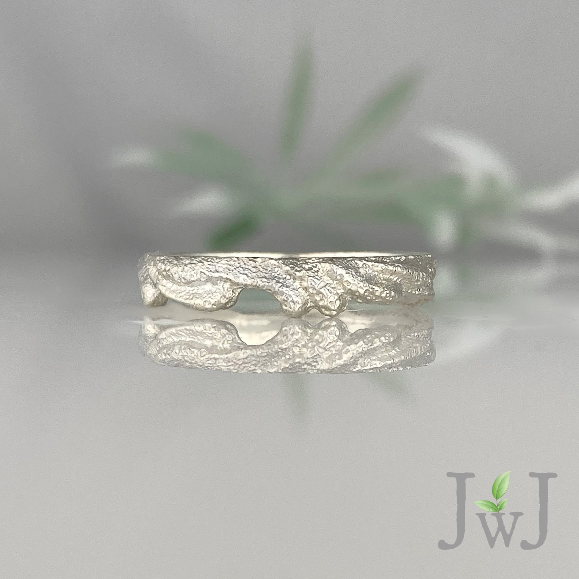 Ephyra Ancient Sands Wedding Ring Recycled Gold Sandcast Jewellery