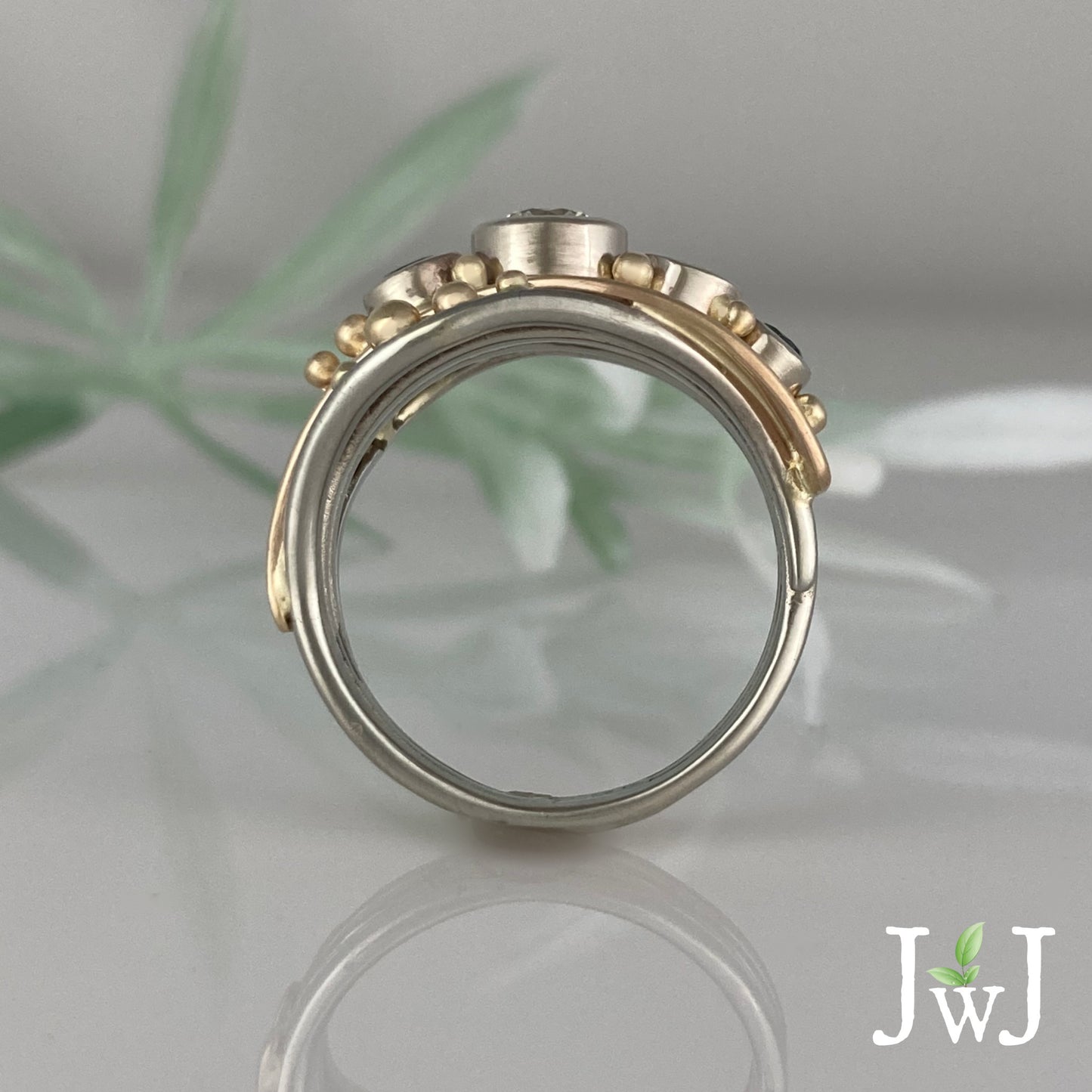 Bubbles & Wake Ring (Four Stones)