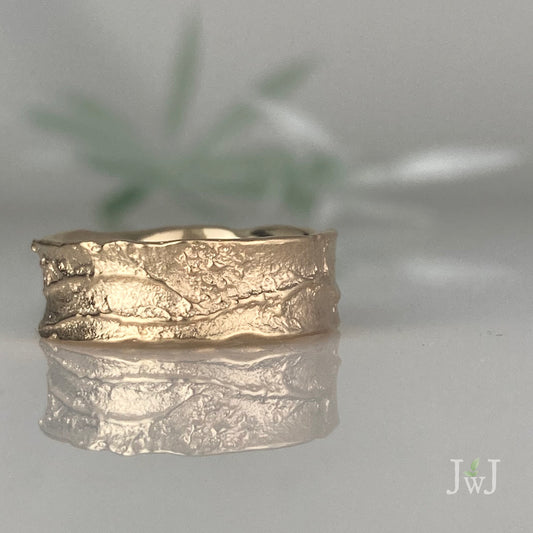 Winter Meadow Wedding Band 8mm