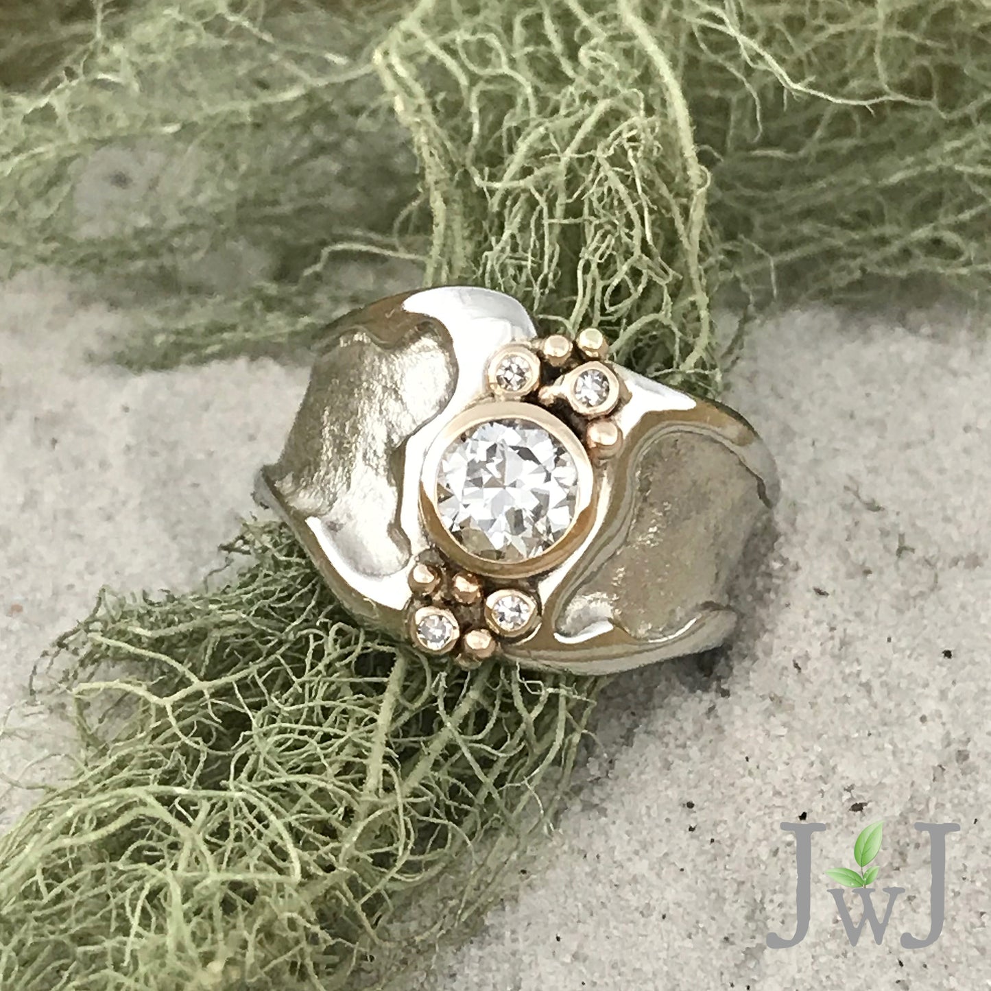 Crevasse Diamond Ring - Narrow